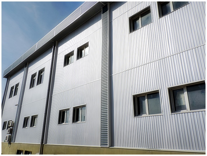American Siding Uygulamalar Uretim Tesisleri 1 - Üretim Tesisleri american siding dış cephe kaplama uygulaması görseli